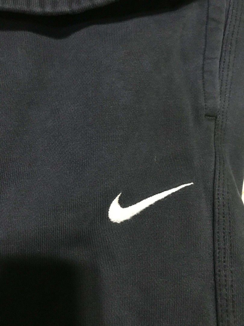Nike Grey Sweatpants Joggers Track Pants (Category: Joggers) located in Quezon City. Submitted by carlodepaz (Listing ID 1461953763, Image 3). Description: Waist - 42 Length -41.3 Thigh - 13 Leg open - 9.3 price - 250 free ship via jnt.
