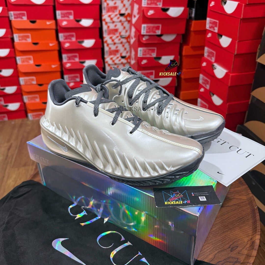 Nike GT Cut 4 Rob Dillingham Ep ‘Metallic Silver’ (Category: Sneakers & Footwear) located in Cavite. Submitted by kicksale-ph (Listing ID 1461934006, Image 1). Description: ✅ NOW: 5,595 only‼️ (SRP: 11,495 ) Nike GT Cut 4 RD ‘Metallic Silver Avail Sizes: 8.5/ 9/ 9.5/ 10 US Mens 100% LEGlT/ BRAND NEW ✅ Loc/Pickup: Ppht, Tanauan Tanza, Cavite We ship Nationwide (Lalamove/ J&T / LBC) Noncod/ Cod (plus shipping fee) or DM here for fast transaction F8