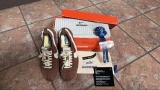 (Kategori: ) berada di . Dikirim oleh estufffff (ID iklan 1461857346, Gambar 1). Deskripsi: .