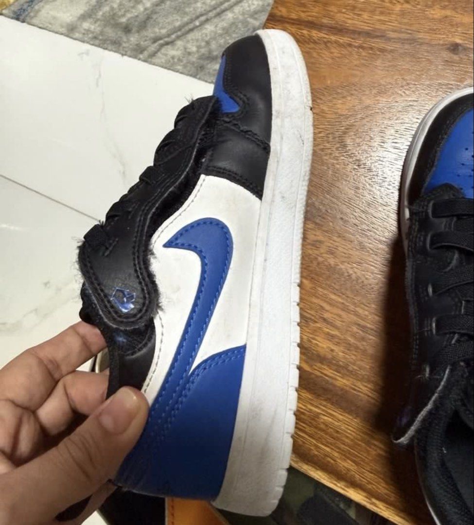 nike kids shoes (Category: Babies & Kids Fashion) located in Rizal. Submitted by vargas.cel (Listing ID 1461820258, Image 3). Description: selling 1100 only bought this 3800 php in rob galleria nakaliitan na hinde pudpod 22 cm.