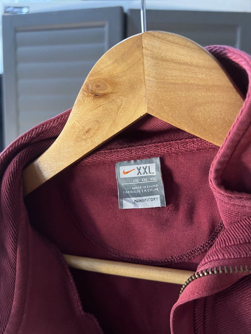Nike Maroon Quarter-Zip (Category: Tshirts & Polo Shirts ) located in Angono. Submitted by odd.fitt (Listing ID 1461981271, Image 3). Description: XXL 22W 28L Heavy cotton No issue.