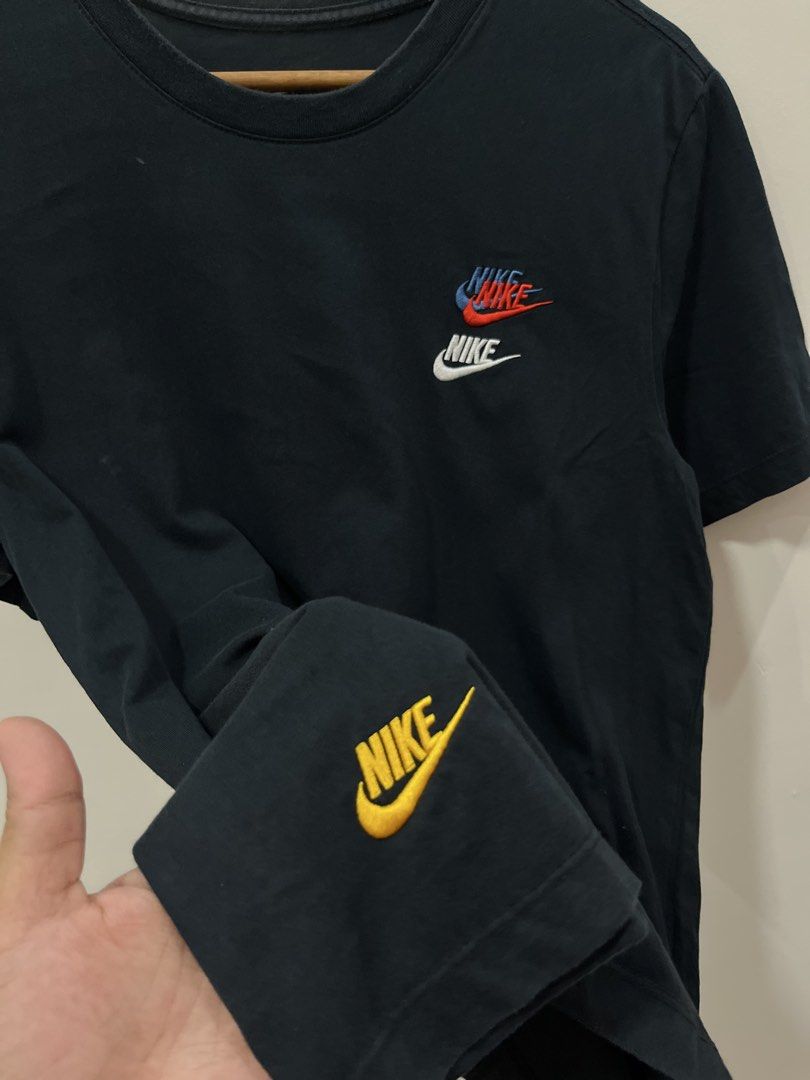 Nike multipatch tshirt (21x28) (Category: Tshirts & Polo Shirts ) located in Dagupan City. Submitted by kissannetell_ (Listing ID 1461999814, Image 3). Description: .