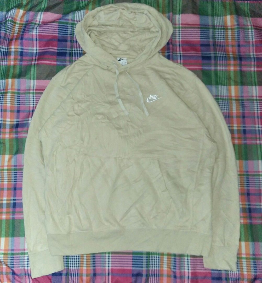 NIKE NSW CLUB PULLOVER HOODIE (Category: Hoodies) located in Cebu City. Submitted by imbapicker (Listing ID 1461937378, Image 1). Description: NIKE NSW CLUB PULLOVER HOODIE SIZE XL WIDTH 24.5" LENGTH 28" EXCELLENT CONDITION 850 +SHIPP DM IF INTERESTED 📩 LOCATION LAPU-LAPU CITY.