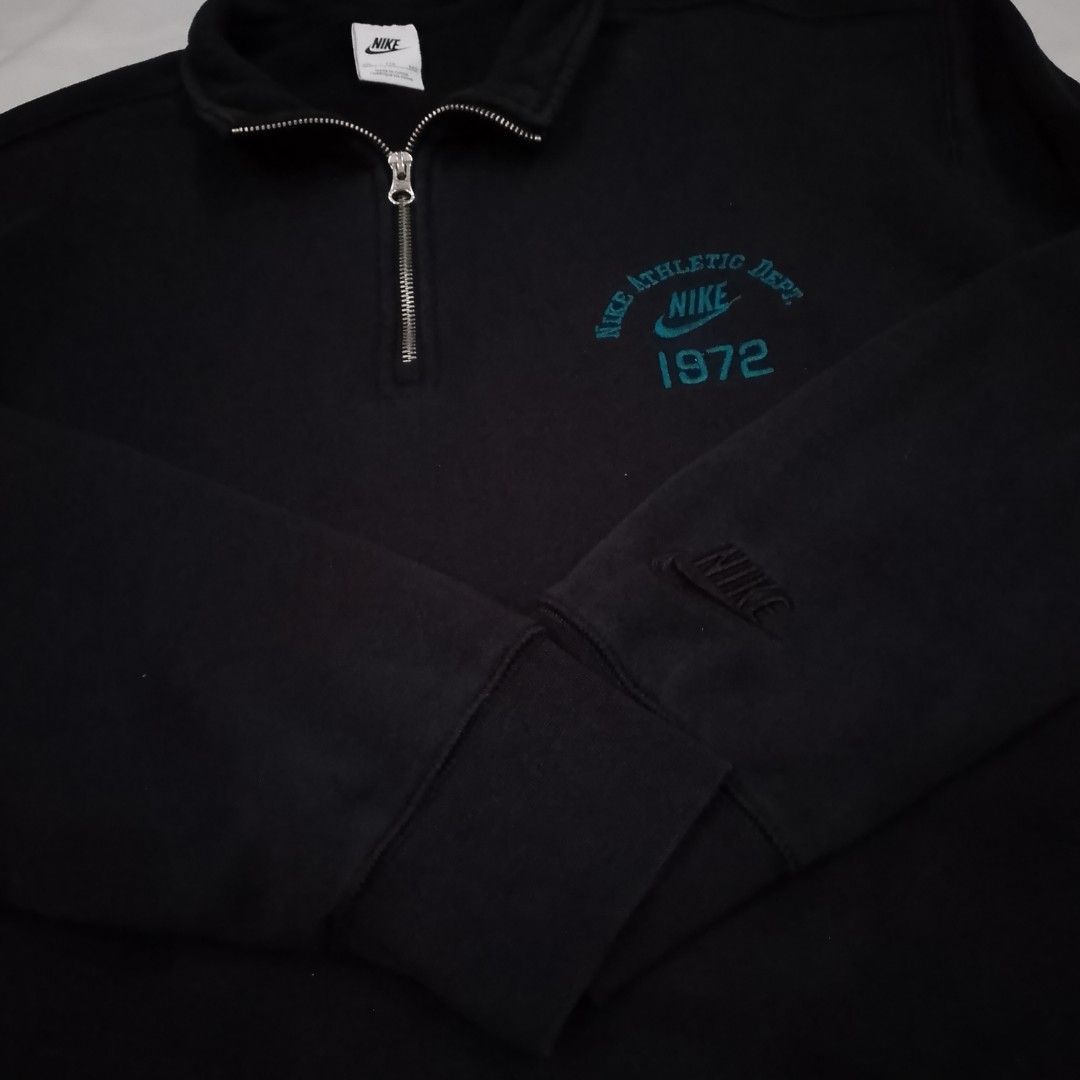 Nike Qzip (Category: Coats, Jackets and Outerwear) located in Manila. Submitted by jaysrack (Listing ID 1461858823, Image 3). Description: BEST FIT TO L - 2XL.