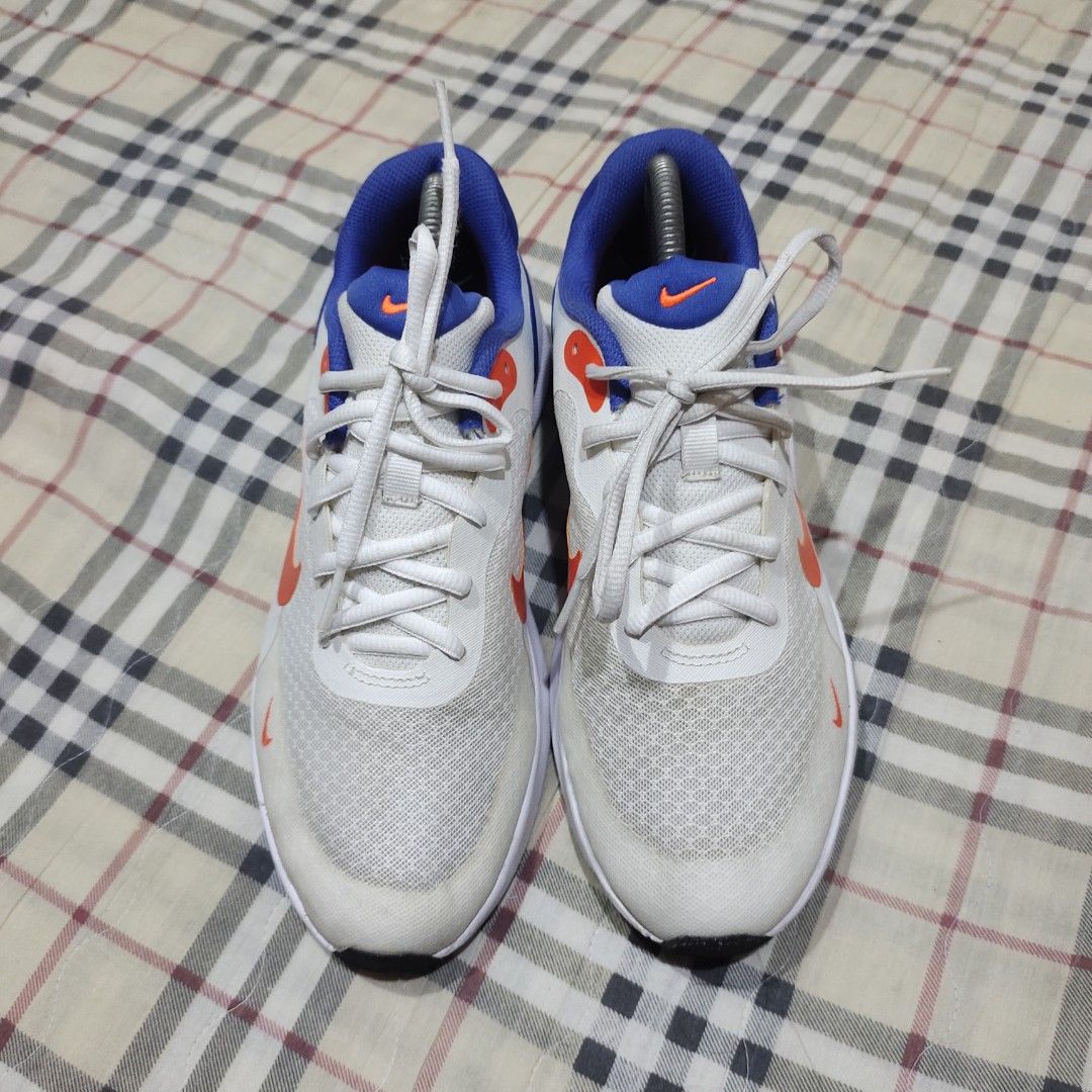 Nike Revulotion 7🔥 Size 7.5Womens (Category: Sneakers) located in Cebu City. Submitted by hasolehard (Listing ID 1461829270, Image 3). Description: Nike Revolution 7🔥 Legit💯 Size 7. 5Womens❕1,250 only 💸 Excellent condition 👌 Cebu can do shipping nationwide 📦 Pm me for fast negotiation 📥 .