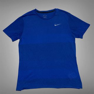 (Category: ) located in . Submitted by stellargarments (Listing ID 1461808141, Image 1). Description: .