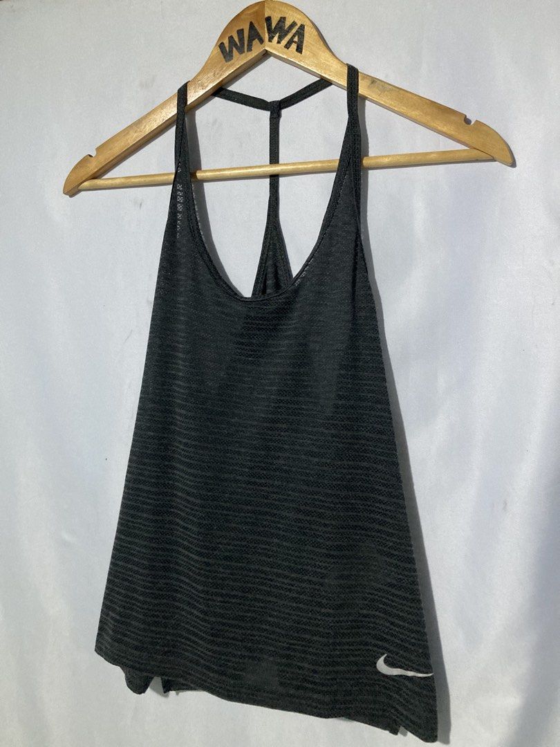 NIKE SANDO (Category: Activewear) located in Naga. Submitted by wwy3ips (Listing ID 1461900904, Image 2). Description: NIKE SANDO MEDIUM ON TAG 16 WIDTH 22 LENGTH EXCELLENT CONDITION NO ISSUE.