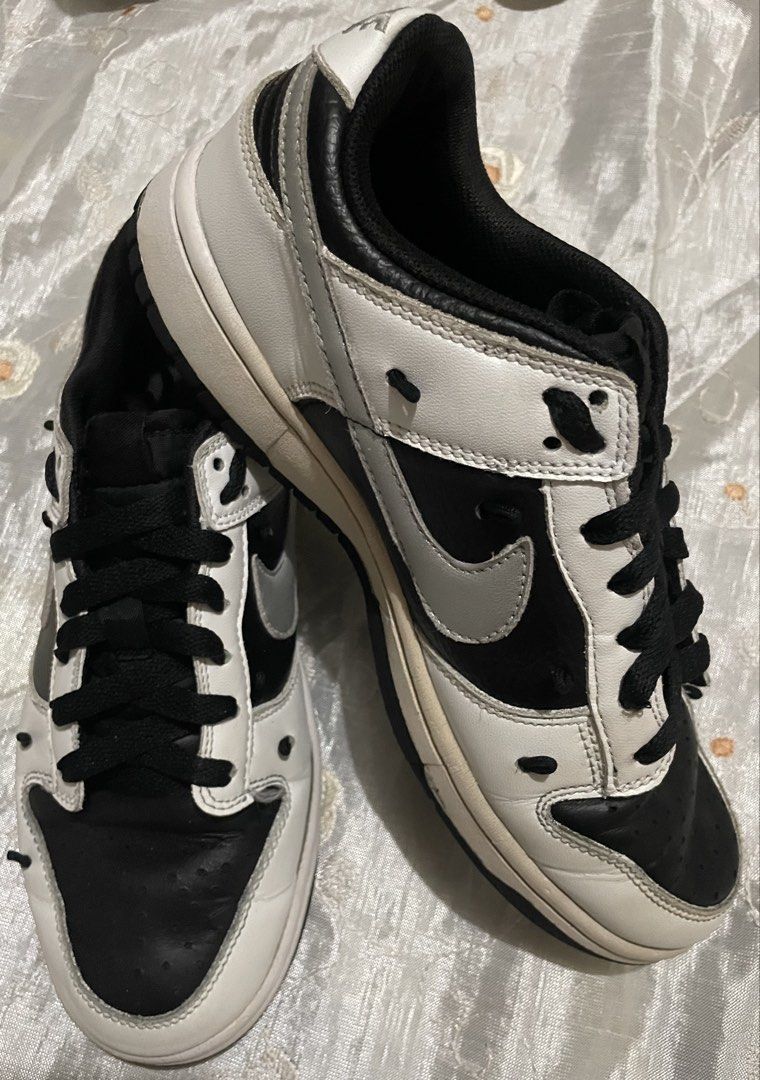 Nike SB Dunk Low sneakers (Category: Sneakers) located in Manila. Submitted by klebpreloved (Listing ID 1461841262, Image 1). Description: .