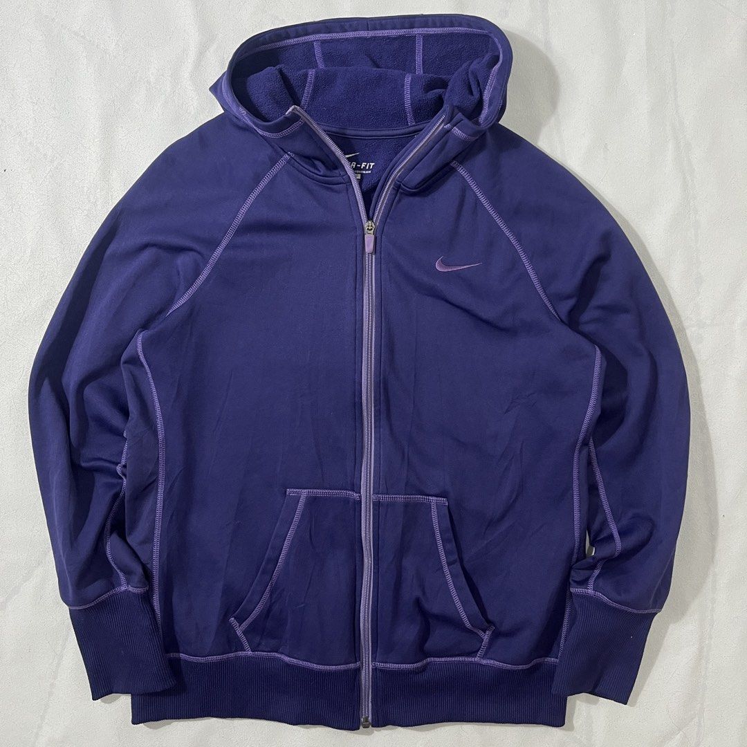 Nike Thermal-Fit Hoodie (Category: Coats, Jackets and Outerwear) located in Nasugbu. Submitted by janstuffs.ph (Listing ID 1461935132, Image 2). Description: Nike Thermal Fit Purple Hoodie XL on tag - 21x26 Medium Mens | XL Womens Good as new 400 only.