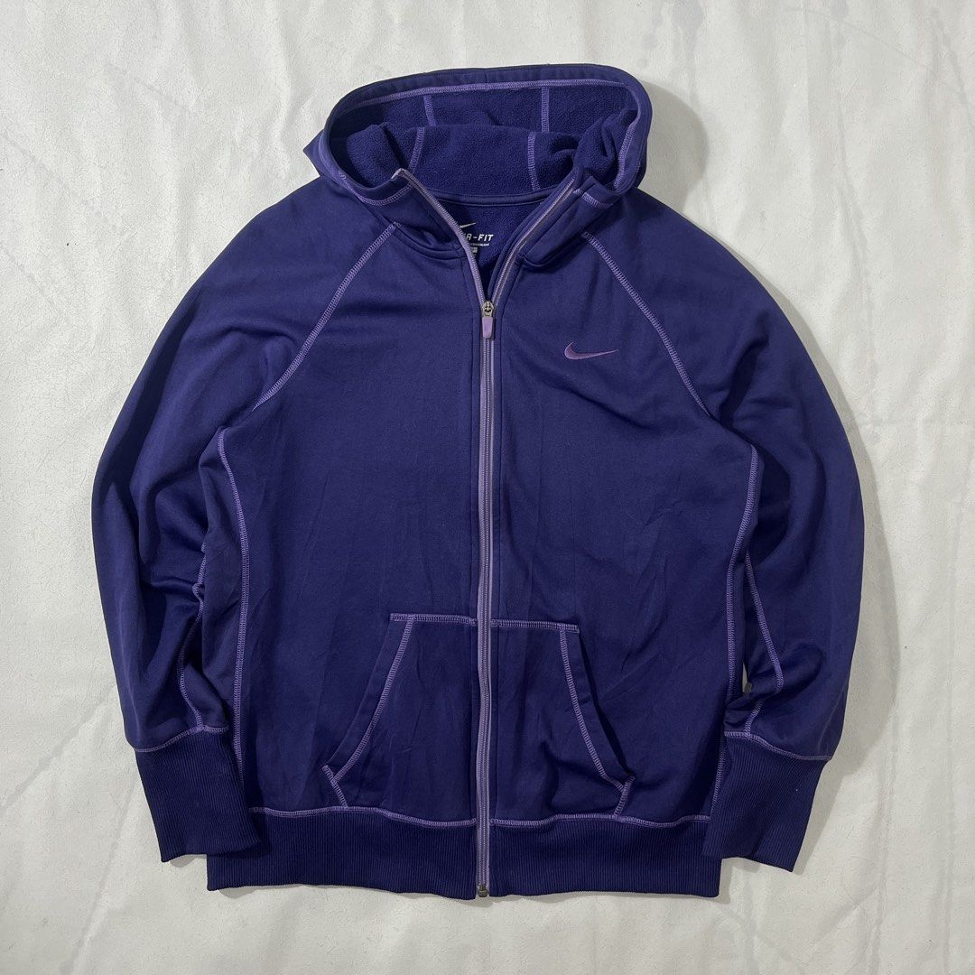 Nike Thermal-Fit Hoodie (Category: Coats, Jackets and Outerwear) located in Nasugbu. Submitted by janstuffs.ph (Listing ID 1461935132, Image 1). Description: Nike Thermal Fit Purple Hoodie XL on tag - 21x26 Medium Mens | XL Womens Good as new 400 only.