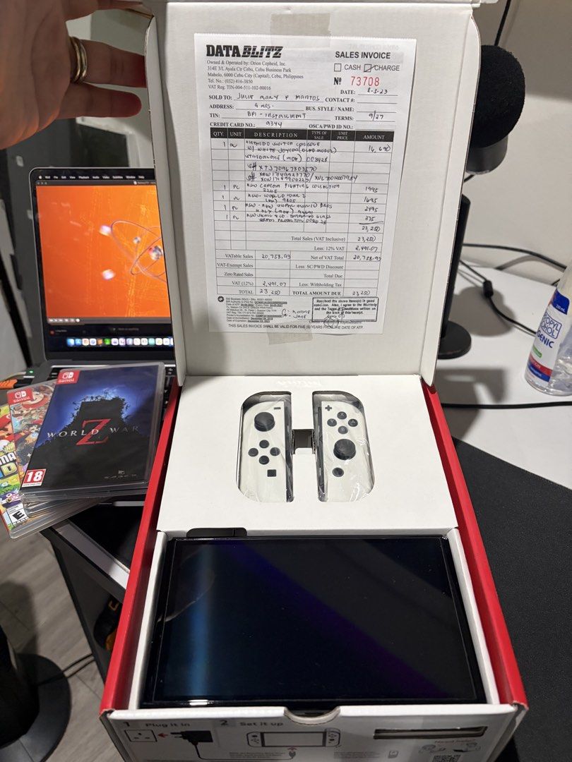 Nintendo Switch OLED - White (Category: Nintendo) located in Cebu City. Submitted by ccabx87 (Listing ID 1461931971, Image 3). Description: Good as new, got screen protector since day 1, less than 5 times lang nagamit I love it BUT wala na talaga oras mag laro. Kasama na 3 games, no SD card..