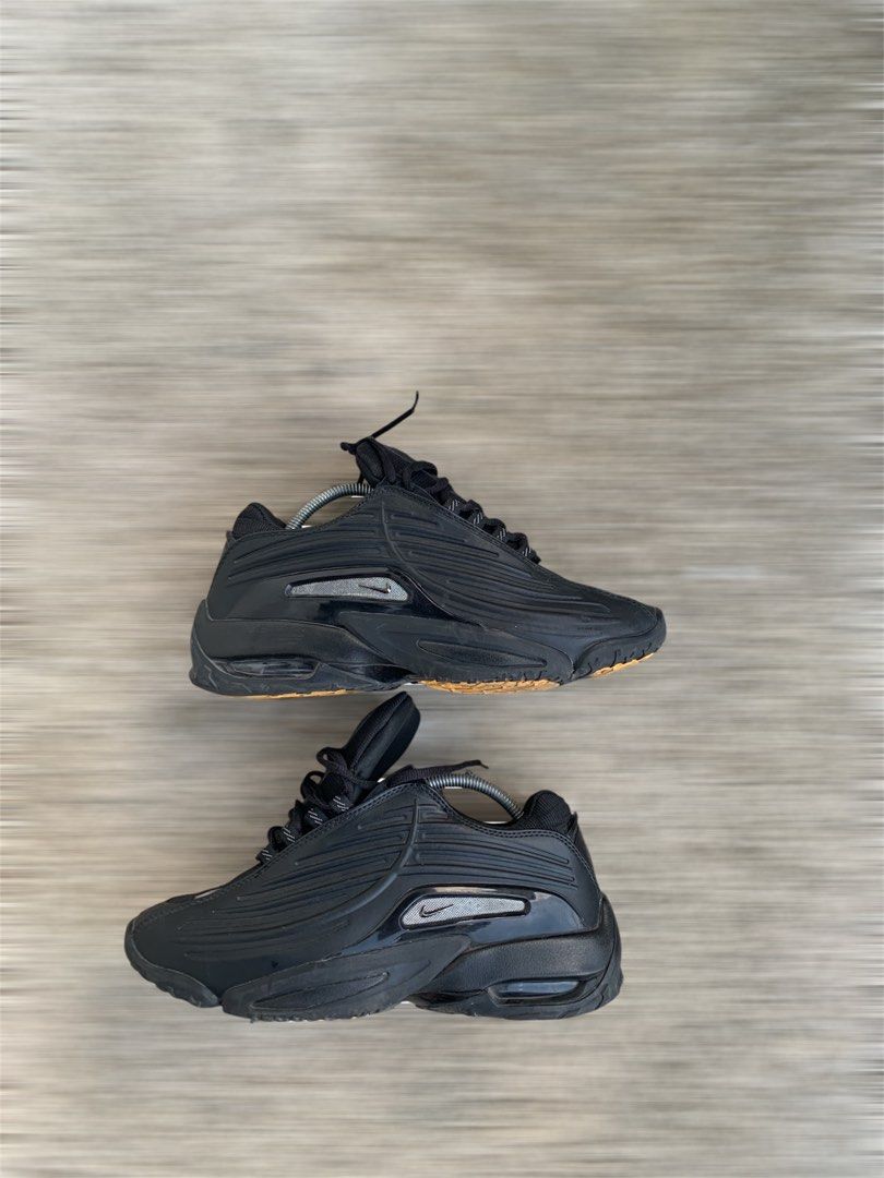 Nocta hotstep triple black (Category: Sneakers) located in Lipa City. Submitted by inglowetrust (Listing ID 1461911182, Image 1). Description: Size 8.5 US Brand new condition .