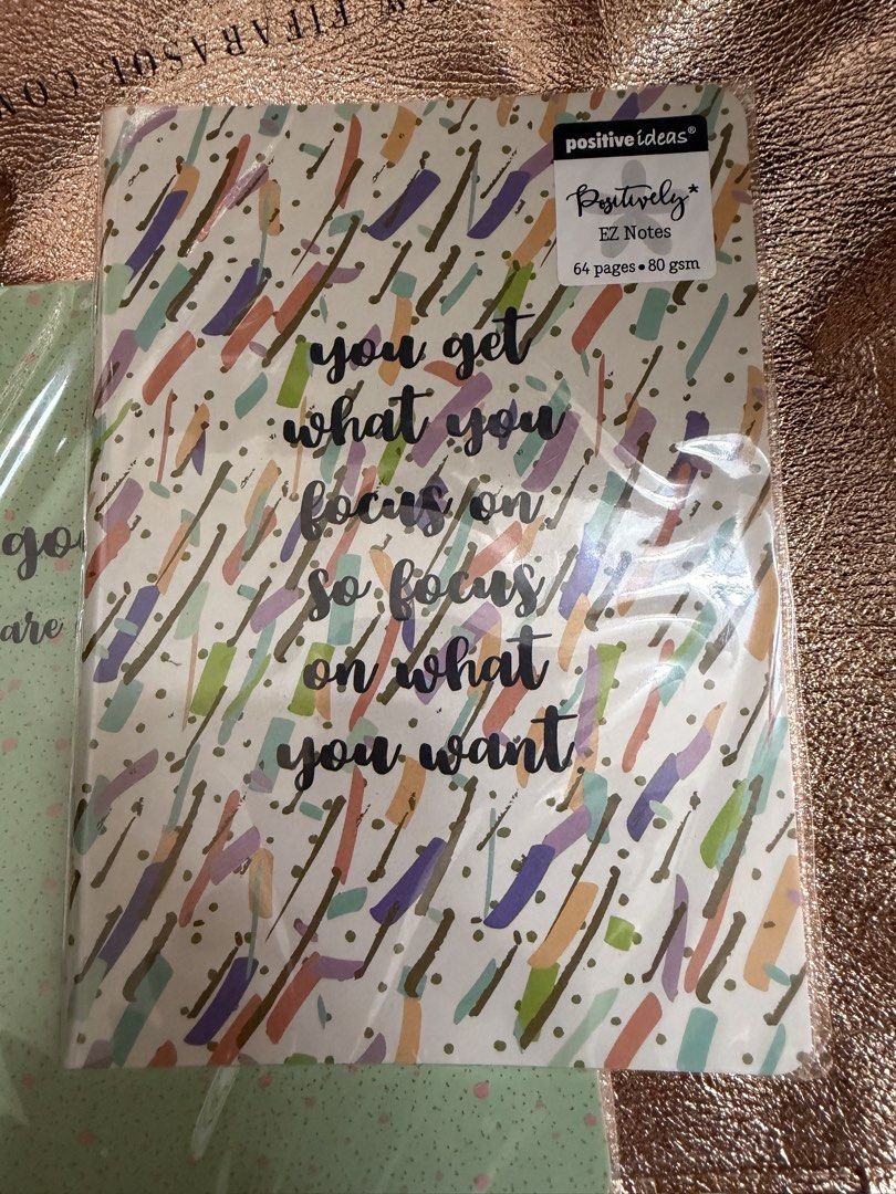 Notebook (Category: Assessment Books) located in Cyberjaya. Submitted by nurasyuraaaaa (Listing ID 1461815935, Image 3). Description: Bertahun beli tak pakai pakai. RM 10 untuk 4 buah ni. Harga asal satu 8.9.