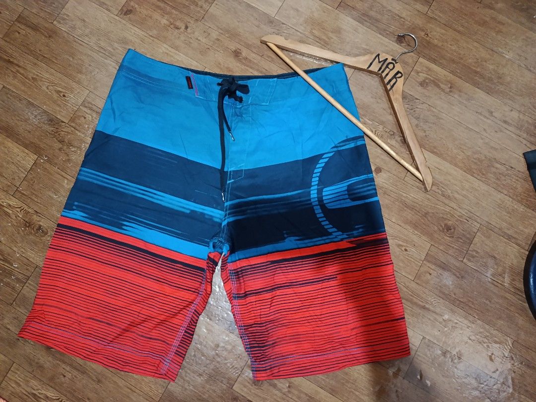 Oakley Boardshorts (Category: Shorts) located in Caloocan City. Submitted by demar916631 (Listing ID 1461871174, Image 2). Description: Need wash only 579 free sf dm.