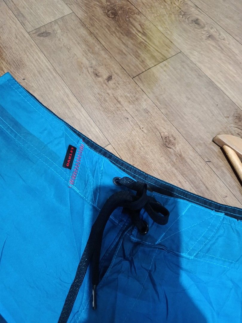 Oakley Boardshorts (Category: Shorts) located in Caloocan City. Submitted by demar916631 (Listing ID 1461871174, Image 3). Description: Need wash only 579 free sf dm.