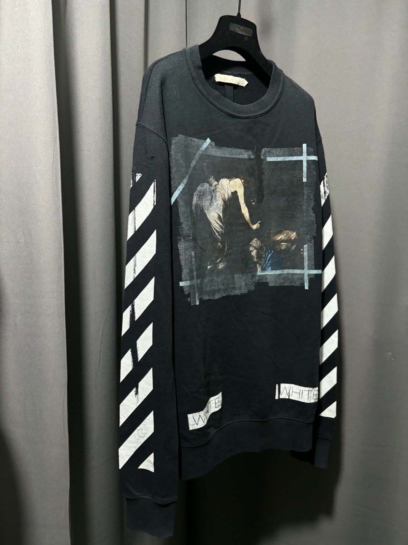 Offwhite carravagio (Category: Activewear) located in Baguio. Submitted by picksby_mik (Listing ID 1461990273, Image 2). Description: M on tag Fit l-xl no issue 3500.