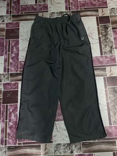(Category: ) located in . Submitted by justinthriftshop_07 (Listing ID 1461978117, Image 1). Description: .