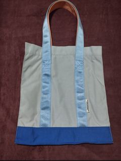 (Category: ) located in . Submitted by uniqlover (Listing ID 1461958026, Image 1). Description: .