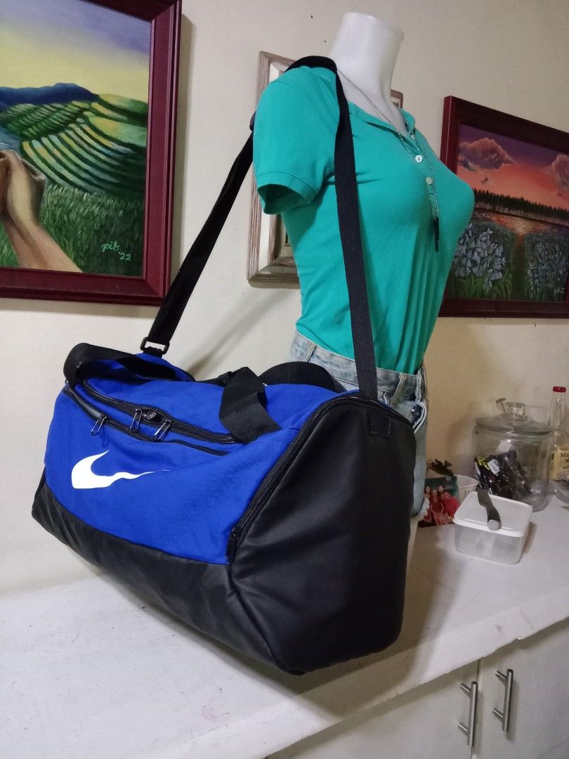 orig nike duffle (Category: Sling Bags) located in Davao. Submitted by hwagmahiyangtumawad (Listing ID 1461954701, Image 3). Description: NEW! never been used.