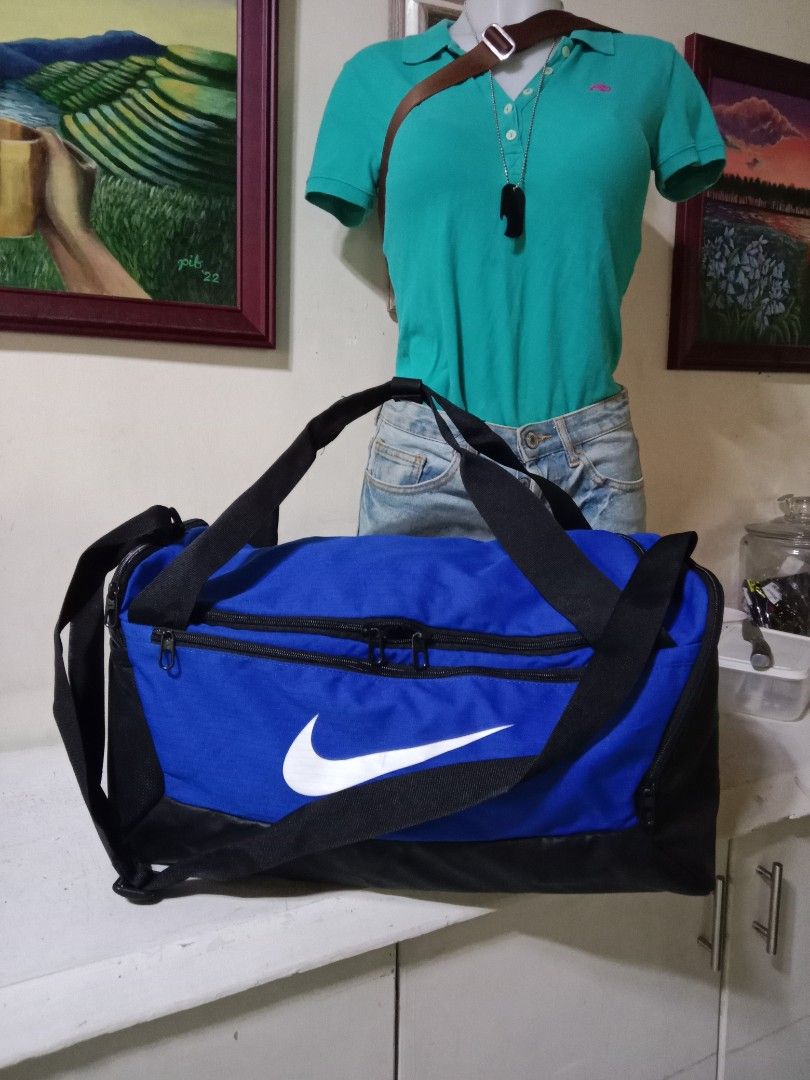 orig nike duffle (Category: Sling Bags) located in Davao. Submitted by hwagmahiyangtumawad (Listing ID 1461954701, Image 1). Description: NEW! never been used.