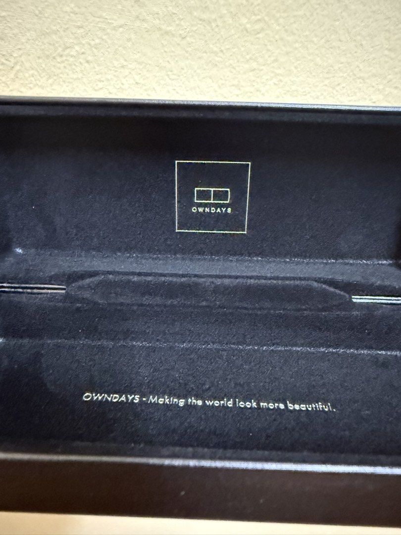 Owndays Black Eyeglass Eyewear Container (Category: Sunglasses & Eyewear) located in Manila. Submitted by a.c.shop (Listing ID 1461943519, Image 3). Description: .