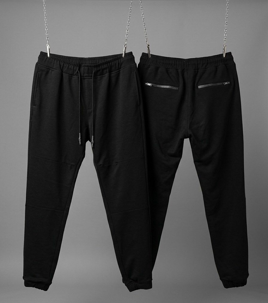 Penshoppe Black Jogger Pants (Category: Other Bottoms) located in Manila. Submitted by got_loots (Listing ID 1461912422, Image 1). Description: WTS❗️❗️❗️ Penshoppe Black Jogger Pants Waist 32 Length 38 ₱250 Only .