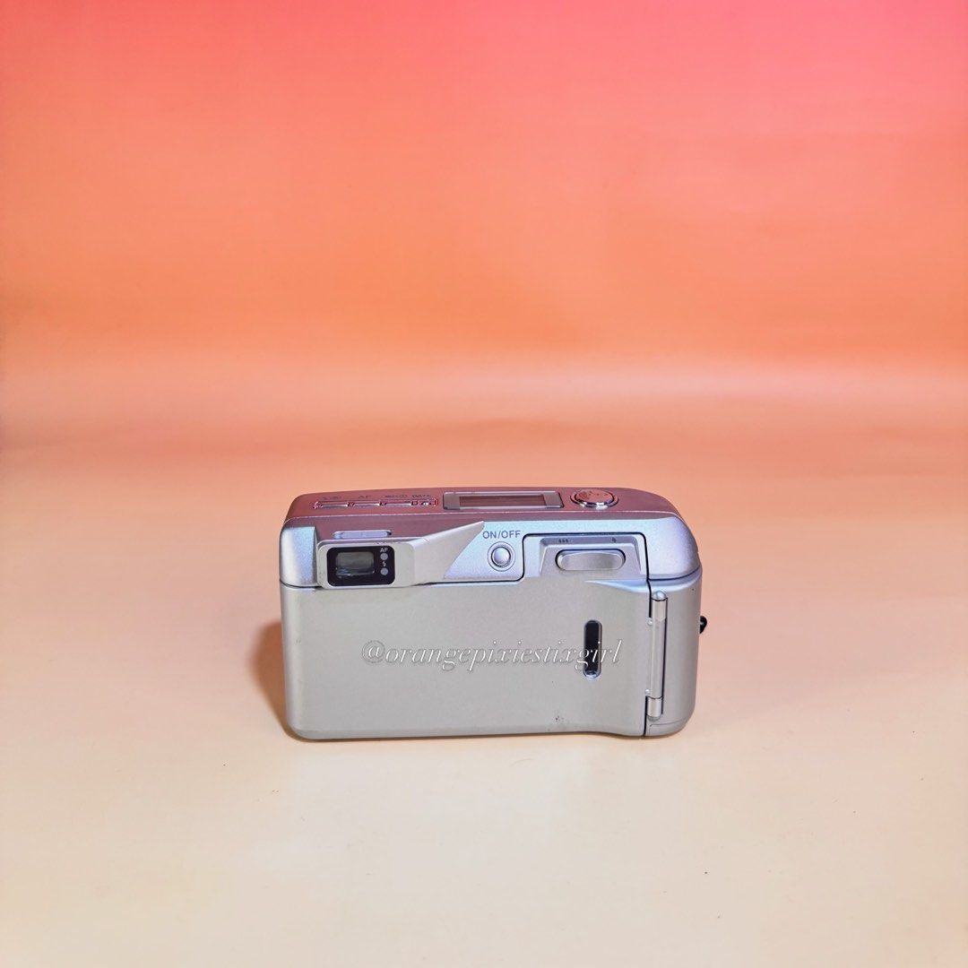 Pentax Espio 170SL 35mm Film Camera (Category: Cameras) located in Bulacan. Submitted by orangepixiestixgirl (Listing ID 1461859413, Image 2). Description: ‼️message me on ig, @orangepixiestixgirl for inquiries and transactions‼️ ‼️CAN’T REPLY HERE‼️ Pentax Espio 170SL 35mm Film Camera —35mm film camera with automatic film advance and rewind. —SMC Pentax zoom lens with a 38mm–170mm focal range. —Multi-autofocus (Multi AF) system for capturing sha
