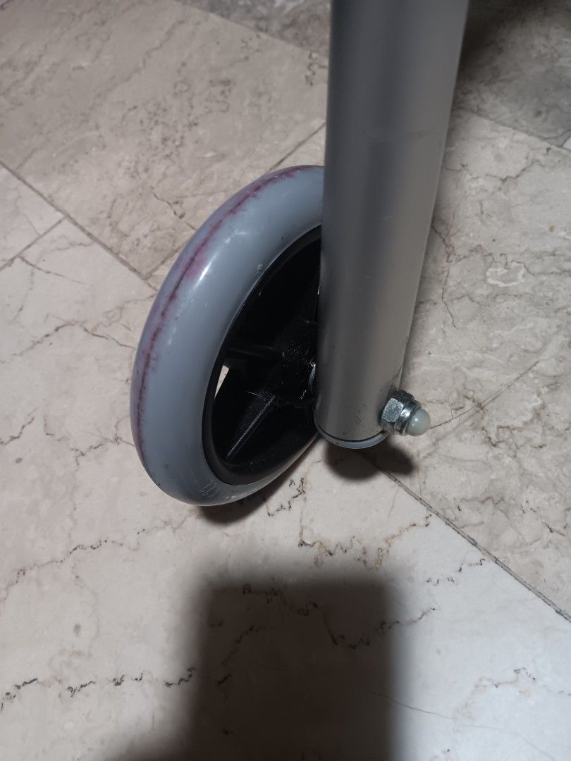 Persona Aluminum Walker with Wheels (Category: Infant Playtime) located in Las Pinas. Submitted by jesus1smysavi0r (Listing ID 1461943222, Image 3). Description: - Persona aluminum walker with wheels - Lightweight and easy to maneuver - Adjustable height for customized fit - Provides excellent mobility assistance - Minor scuff marks on wheels from normal use - Ready for its next owner.
