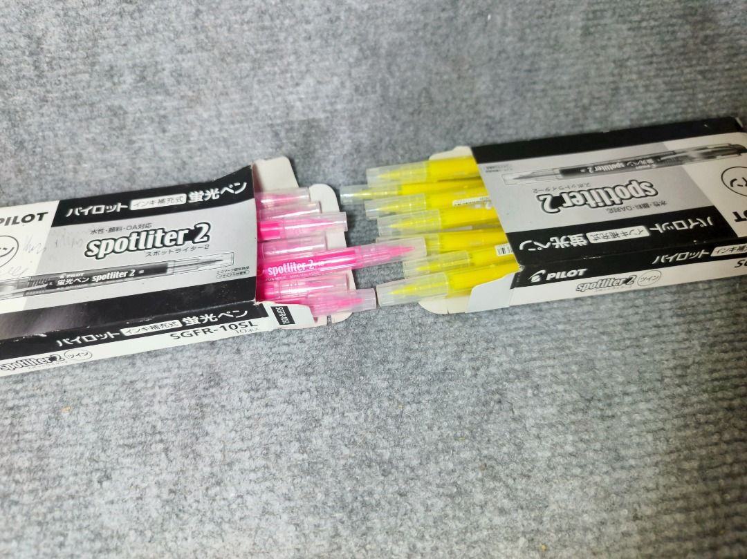 Pilot Spotliter 2 Highlighters - Pink & Yellow (Category: Makeup) located in San Leonardo. Submitted by burgossanleonardo.12345 (Listing ID 1461865127, Image 3). Description: - Set of 17 Pilot Spotliter 2 highlighters - Includes 7 pink and 10 yellow highlighters - Dual-tip design for versatile use - Ideal for studying and marking important notes - Brand new, in original packaging.