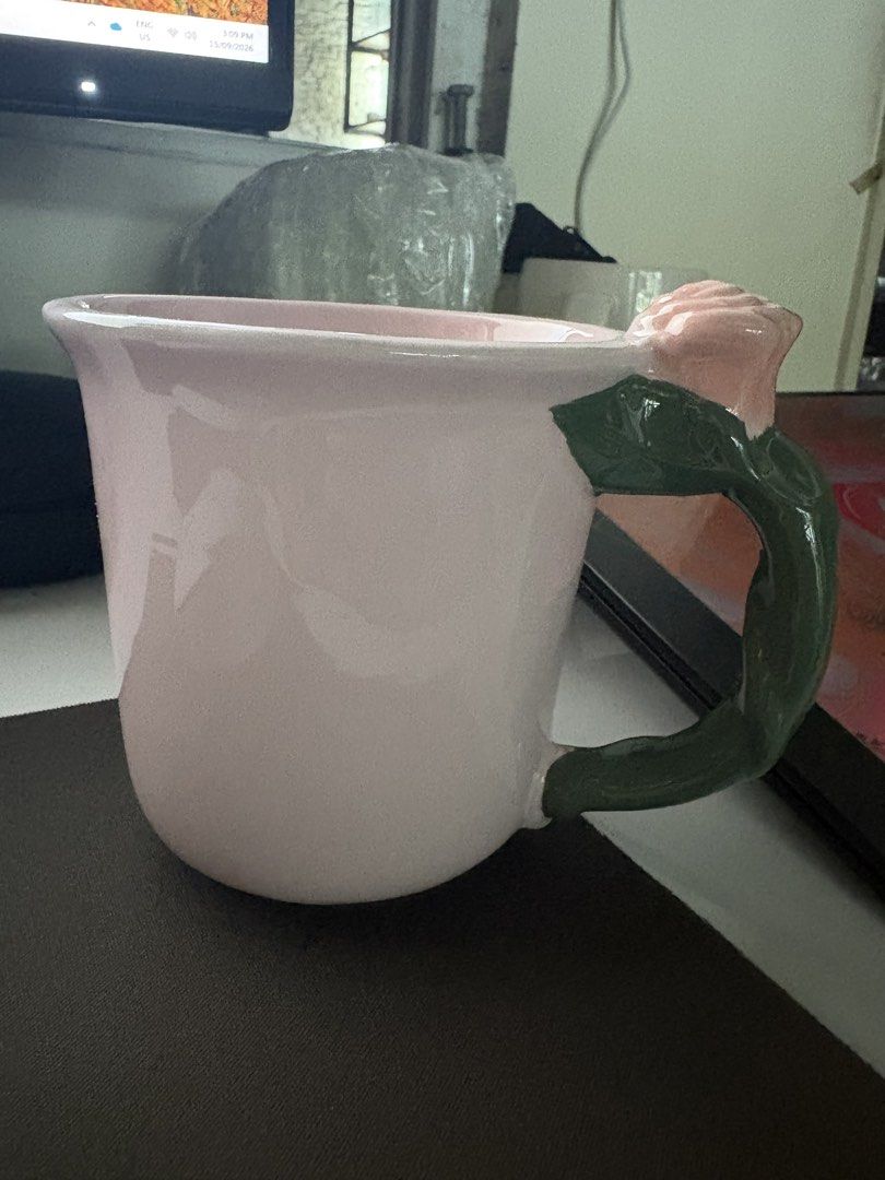 Pink Rose 3D Mug (Category: Coffee & Tea Tableware) located in Caloocan City. Submitted by rabbithole2026 (Listing ID 1461839068, Image 3). Description: .
