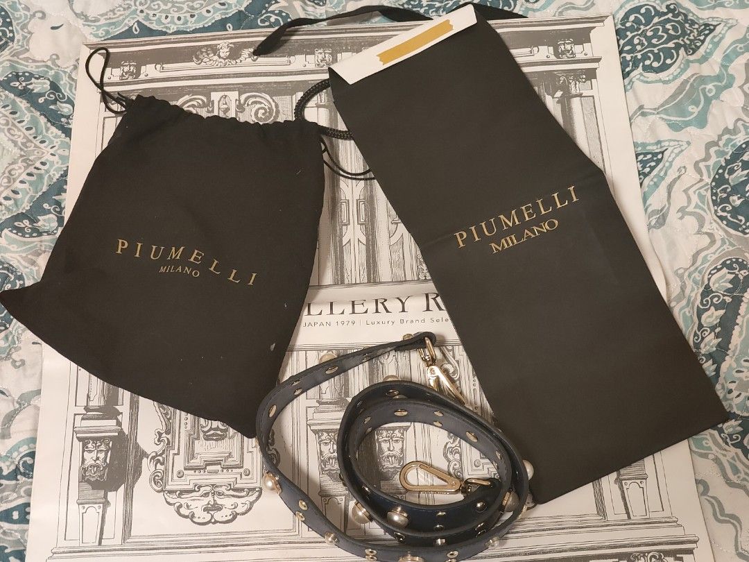 Piumelli Milano bag strap (Category: Cross-body Bags) located in Valenzuela. Submitted by kchinadol (Listing ID 1461801373, Image 3). Description: Piumelli Milano bag straps high-quality Italian leather.Well loved. Pearl design. Trendy sophisticated bag strap for your designer bags Inclusions: dust bag and paper bag.
