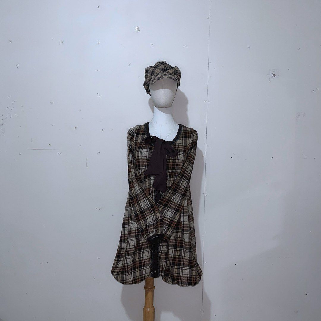 Plaid Dress and Matching Cap Set (Category: Dresses) located in Bacoor. Submitted by meeeeeraaa (Listing ID 1461806046, Image 1). Description: Cute plaid bubble dress with long sleeves plus matching cap. Sold as a set..