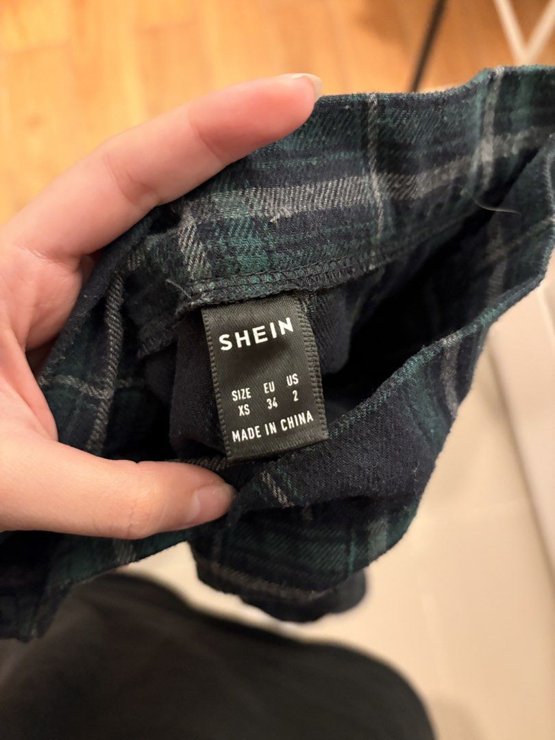 Plaid Tennis Mini Skirt (Category: Skirts) located in Mandaluyong City. Submitted by boopiefinds (Listing ID 1461981490, Image 2). Description: .