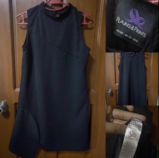 (Category: ) located in . Submitted by aprilluxcloset0812 (Listing ID 1461292959, Image 1). Description: .