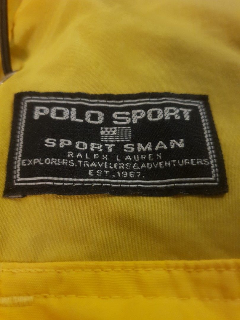 Polo Ralph Lauren quarter zip windbreaker (Category: Luxury Apparel) located in San Fernando. Submitted by retro.district. (Listing ID 1461993040, Image 3). Description: - Polo sport RL Ralph Lauren windbreaker, Quarter zip, parka, utility - Size: Large - Condition: Excellent - issue: zipper puller.