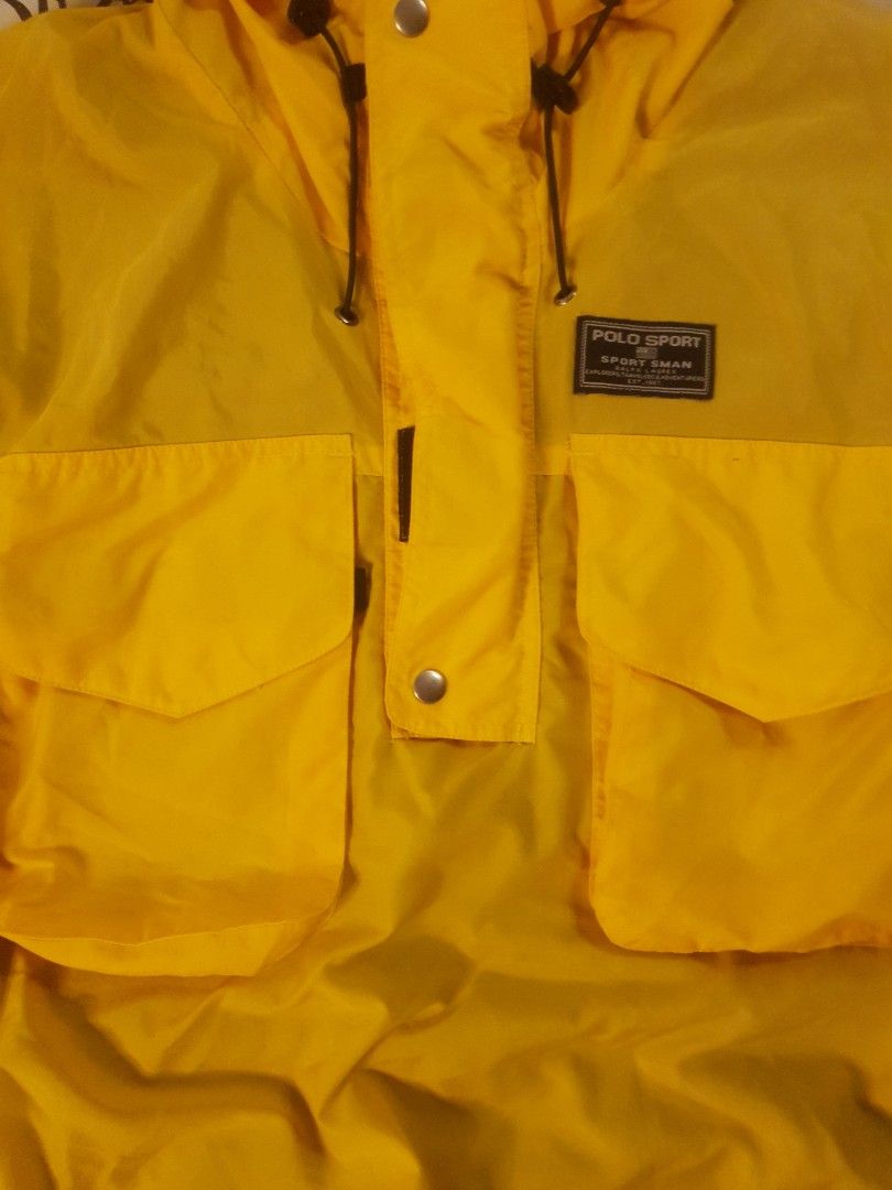 Polo Ralph Lauren quarter zip windbreaker (Category: Luxury Apparel) located in San Fernando. Submitted by retro.district. (Listing ID 1461993040, Image 2). Description: - Polo sport RL Ralph Lauren windbreaker, Quarter zip, parka, utility - Size: Large - Condition: Excellent - issue: zipper puller.