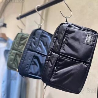 (Category: ) located in . Submitted by fashion.luxe.collection (Listing ID 1462000156, Image 1). Description: .