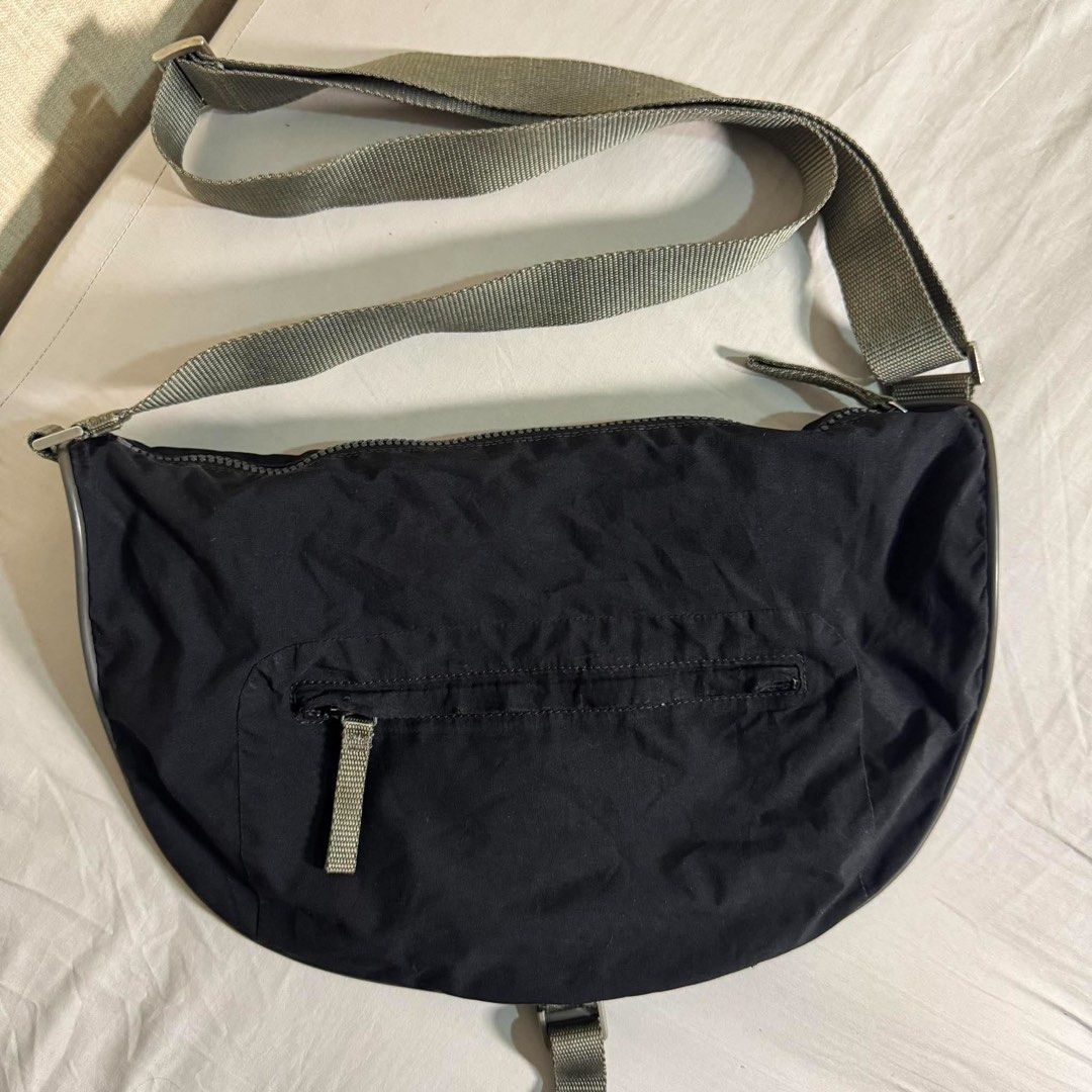 PRADA SLING BAG NYLON (Category: Luxury Bags & Wallets) located in Claveria. Submitted by jhunaceeeeee (Listing ID 1461810680, Image 2). Description: 💯Authentic No issue Bag only.