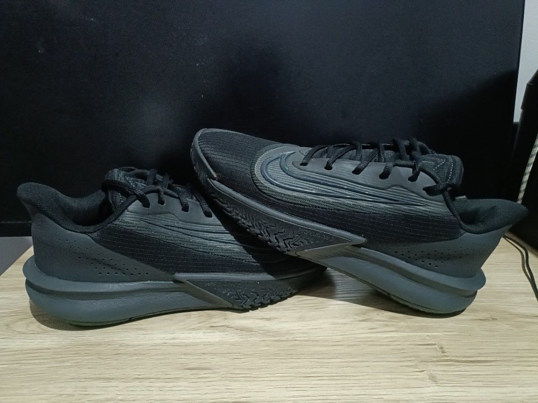 Precision 7 Triple Black (Category: Sneakers) located in Navotas City. Submitted by irwin.deocampo (Listing ID 1461971088, Image 1). Description: 👟PRECISION 7 'TRIPLE BLACK' 📍Condition: 9/10 needs cleaning 📍Size: 7.5us 40.5 euro 25.5cm 📍Price: 1k + Shipping Fee DM FOR MORE INFO📩.