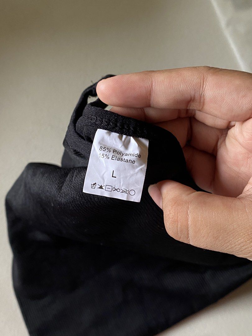 Preloved Black Shapewear Sleeveles (Category: Undergarments & Loungewear) located in Bacoor. Submitted by horchataeri (Listing ID 1461875122, Image 1). Description: Size Large on tag - Used once only - No issues - Originally bought for 200 on TT shop.