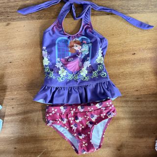 (Category: ) located in . Submitted by colormehappyph (Listing ID 1461842480, Image 1). Description: .