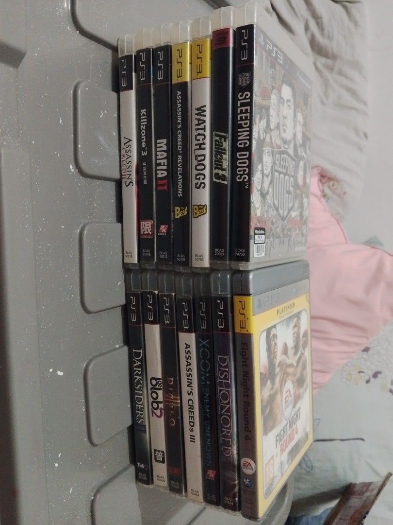 PS3 Games Bundle: Assassin's Creed, Fallout, Killzone, Dishonored & More (Category: PlayStation) located in Manila. Submitted by coolowl-156047 (Listing ID 1461866009, Image 1). Description: - PS3 Games Collection - Titles include: Assassin's Creed series, Fallout 3, Killzone 3, Mafia II, Watch Dogs, Sleeping Dogs, Darksiders, Diablo, XCOM, Dishonored, Fight Night Round 4 - All discs are in their original cases - Perfect for your PS3 console! tak