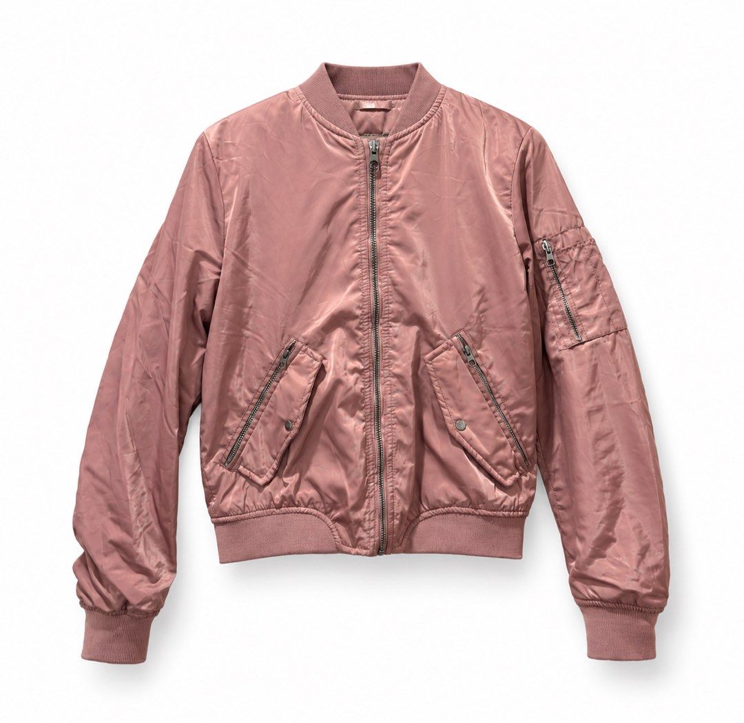 Pull&Bear Pink Satin Bomber Jacket (Size S) (Category: Coats, Jackets and Outerwear) located in Manila. Submitted by kcarmelo (Listing ID 1461960360, Image 2). Description: Barely used.