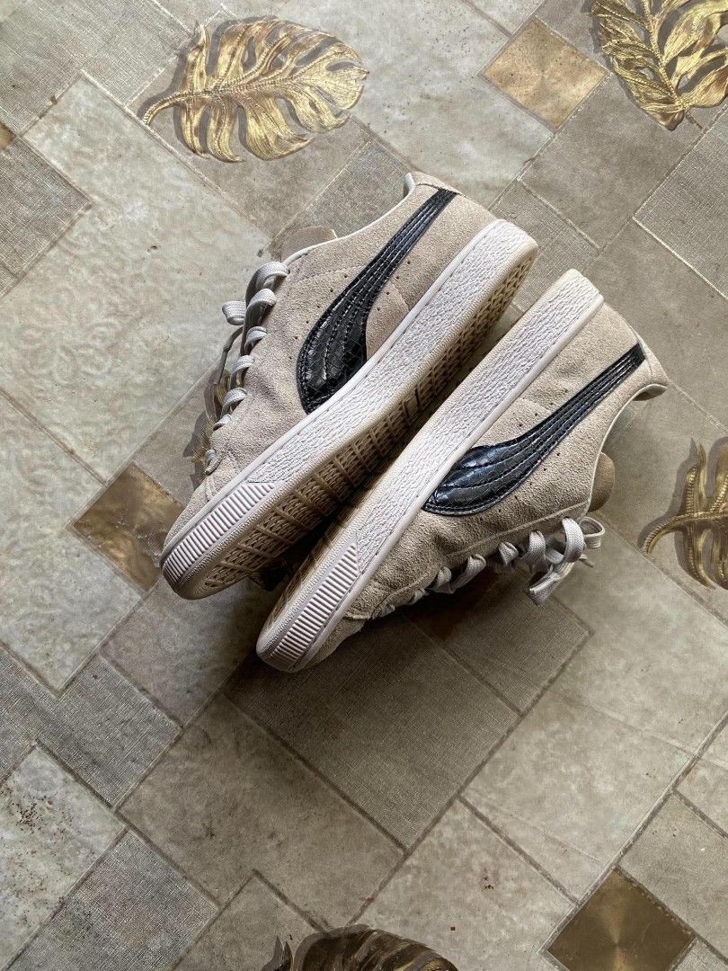 PUMA SUED SHOES (Category: Casual Shoes) located in Dipolog. Submitted by 2hccollective (Listing ID 1461926480, Image 3). Description: GOOD CONDITION NO ISSUE 9/10 COLORATE SIZE 6 US SIZE 38 EURO.