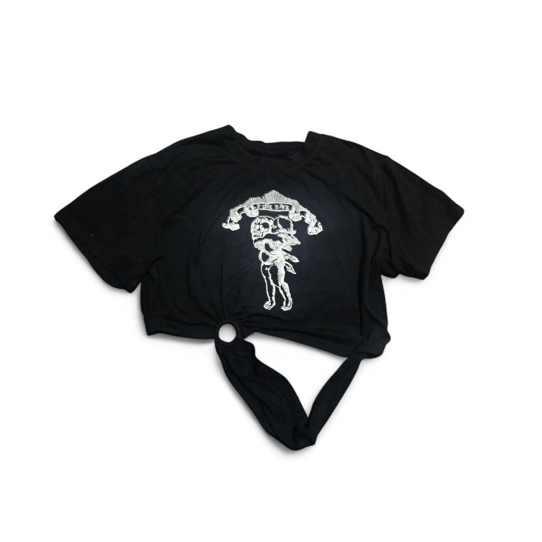 PUNK RAVE Black Gothic Cropped (Category: Others Tops) located in Aliaga. Submitted by thriftkeizieee (Listing ID 1461983793, Image 1). Description: L:16 W:16.5 DM ME IF INTERESTED.
