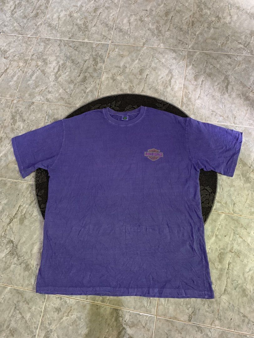 Purple Harley-Davidson Cycles T-Shirt (Category: Tshirts & Polo Shirts ) located in Cebu City. Submitted by xrm12 (Listing ID 1461863039, Image 1). Description: - Cool purple tie-dye Harley-Davidson Cycles t-shirt - Features classic Harley logo on the front - Larger graphic design on the back - Soft, worn-in fabric feel - Perfect for casual wear - Includes original smiley face tag.