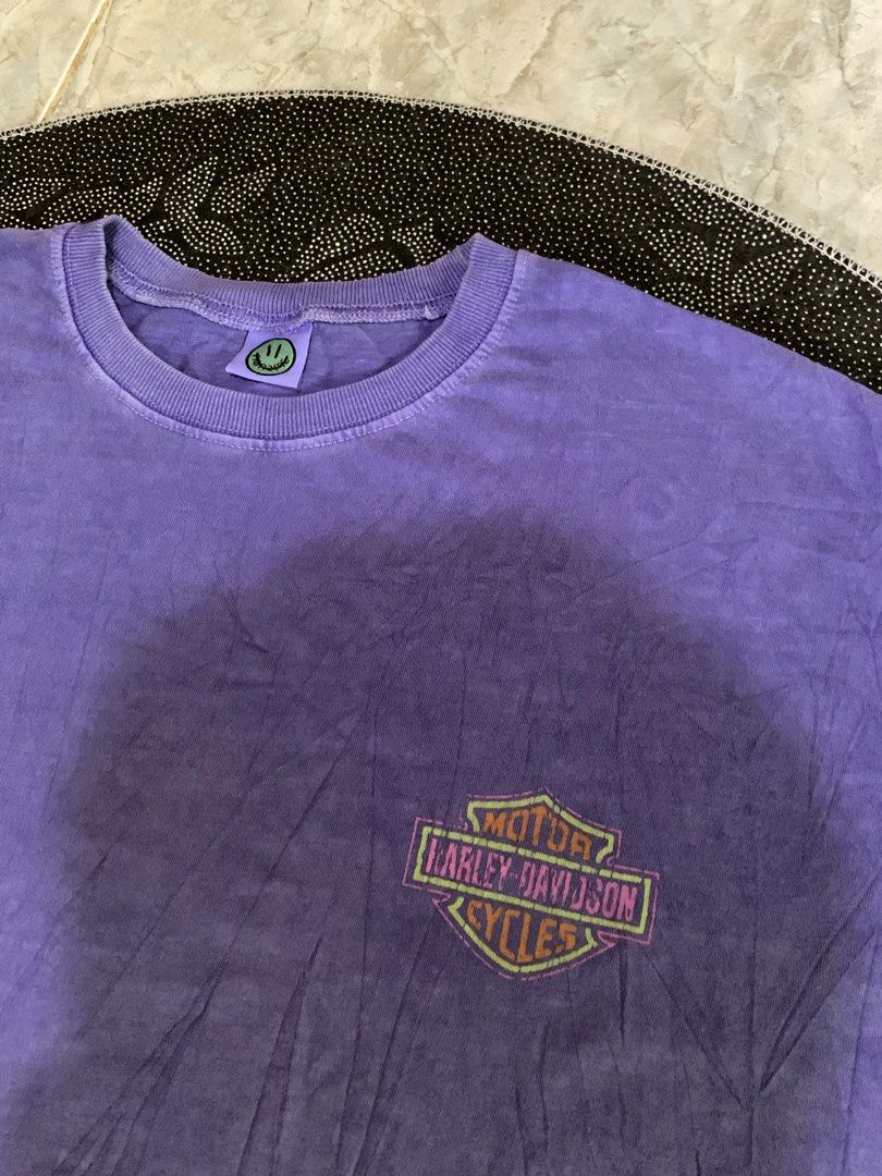Purple Harley-Davidson Cycles T-Shirt (Category: Tshirts & Polo Shirts ) located in Cebu City. Submitted by xrm12 (Listing ID 1461863039, Image 2). Description: - Cool purple tie-dye Harley-Davidson Cycles t-shirt - Features classic Harley logo on the front - Larger graphic design on the back - Soft, worn-in fabric feel - Perfect for casual wear - Includes original smiley face tag.