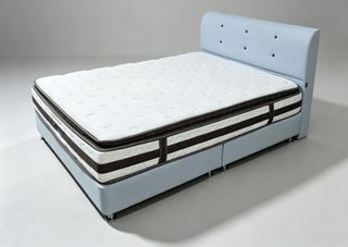 (Category: ) located in . Submitted by vivianhousegoods (Listing ID 1461808176, Image 1). Description: .