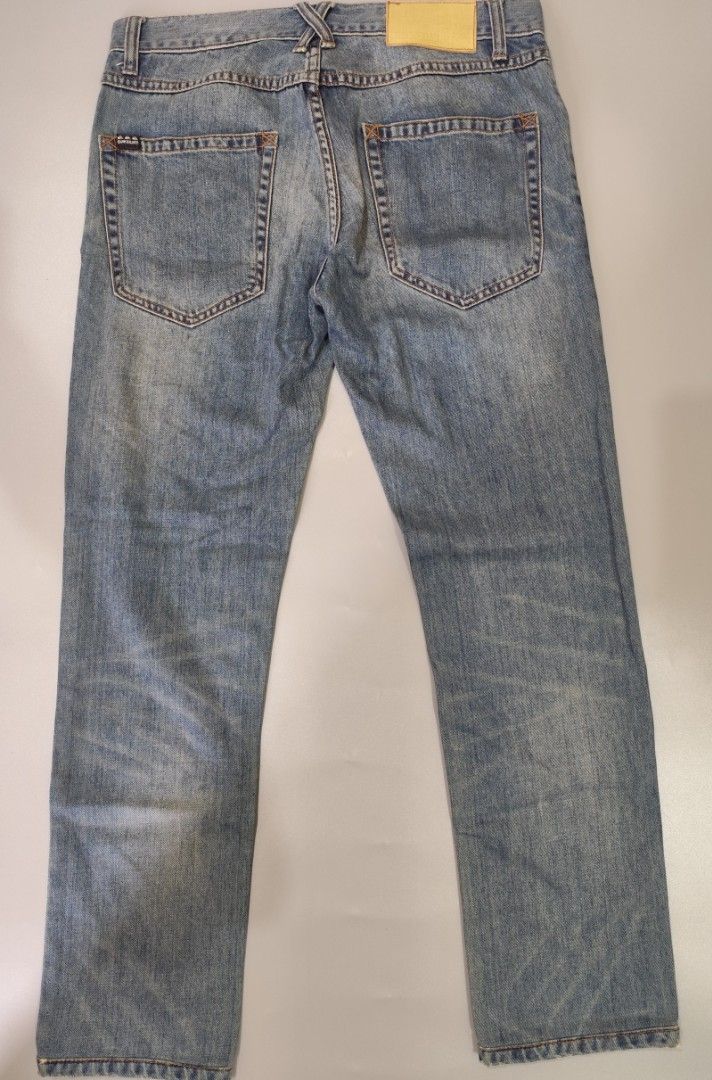 QUICKSILVER DISTRESSED DENIM (Category: Jeans) located in Caloocan City. Submitted by triftbyzion (Listing ID 1458391129, Image 2). Description: QUICKSILVER DISTRESSED DENIM IN GOOD CONDITION SIZE W 30 L 37 NAPAKA GANDA SA PERSONAL.