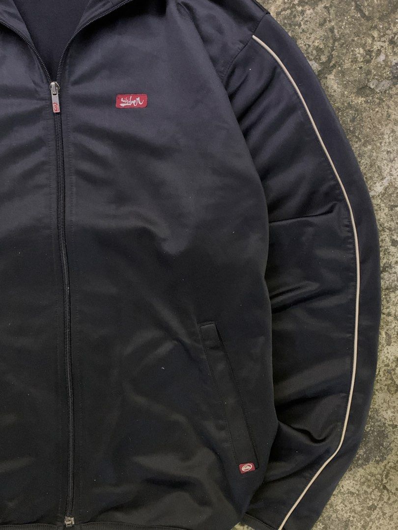 Quiksilver Black Track Jacket M/M (Category: Coats, Jackets and Outerwear) located in Manila. Submitted by loyspalencia (Listing ID 1461850532, Image 2). Description: - Brand: Quiksilver - Color: Black - Size: Medium (M) - Material: 100% Polyester - Features: Zip-up front, pockets - Style: Classic sporty, great for casual wear or layering.